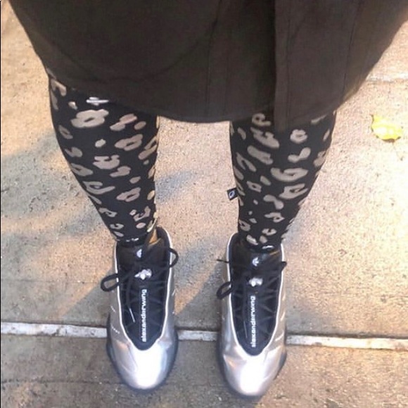 Alexander Wang & Adidas 4 - Picture 2 of 9